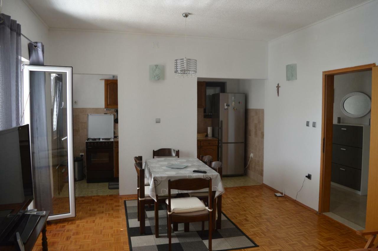 Apartman Anna *